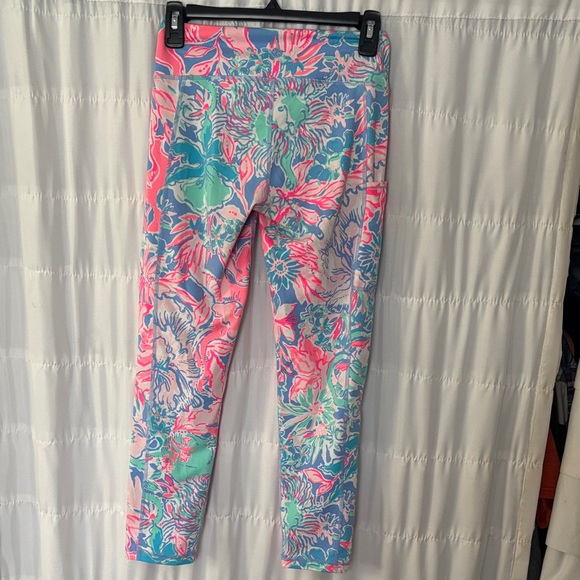 Lilly Pulitzer Luxletic Leggings in Pink and Blue - Picture 3 of 3